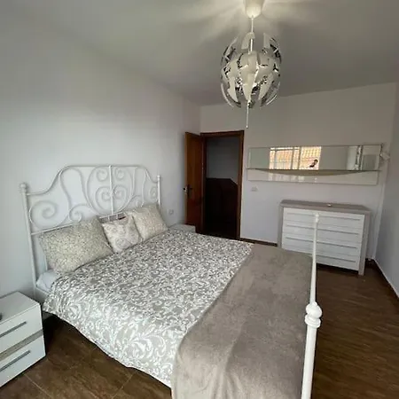 4br Wellness Villa- Pool, Sauna, Gym *