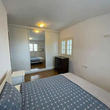 La De Simón * Puerto de la Cruz (Tenerife)